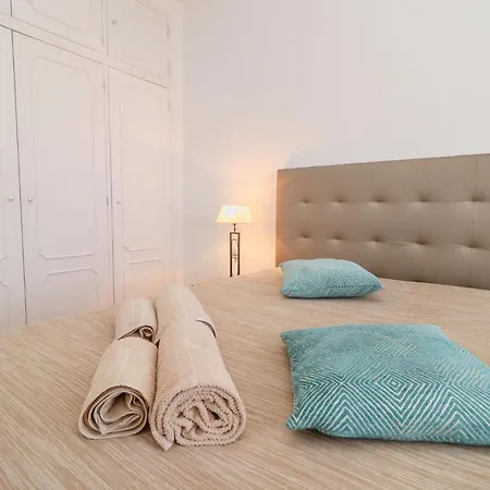 Apartment Deluxe